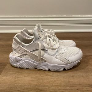 Size 10 - Nike Air Huarache All White 2014